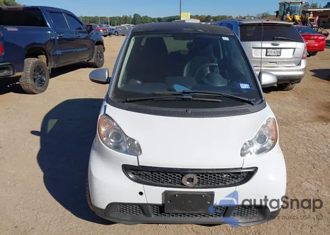 2014 Smart Fortwo Pure из США, поврежденный, VIN WMEEJ3BAXEK737620